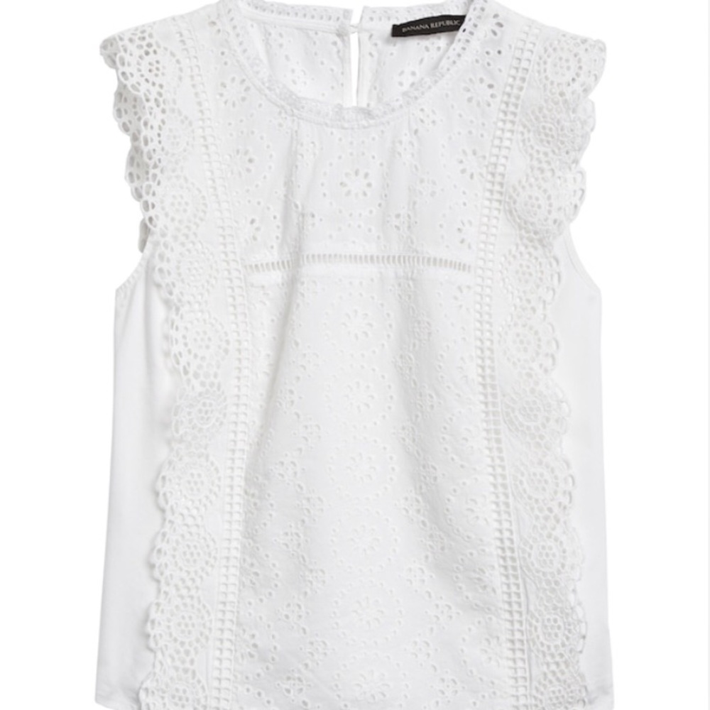 HYFVE Lace Crew Neck Shell Top 🥰